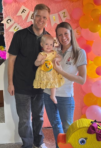 Steve, Lindsay & Elizabeth 26.